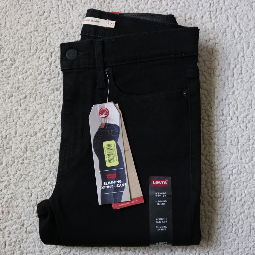 *NEW* LEVI JEANS (4/27 SHORT) SLIMMING SKINNY